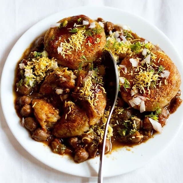 Chole Aloo Patish