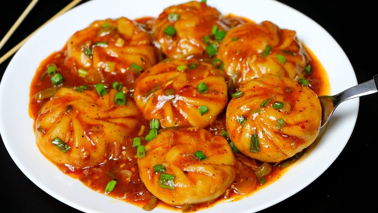 Momos Manchurian (V)
