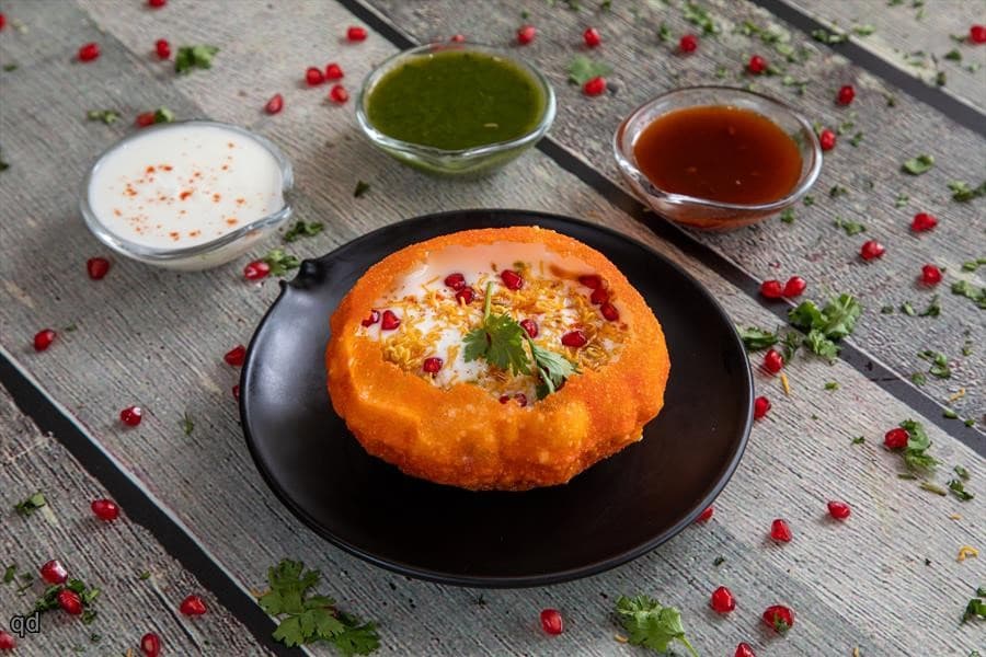 Kachori Chaat (S) (V)